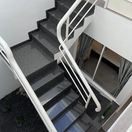 Апартаменты 110 Colony Club